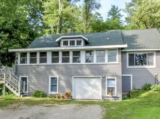 N4577 Circle DRIVE, Cambridge, WI 53523