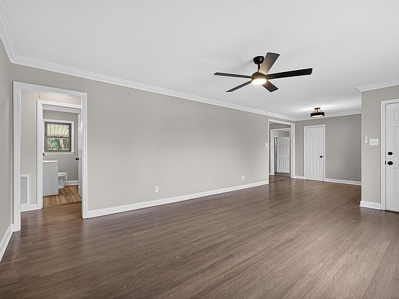 5th image of 1621 Pendleton Road