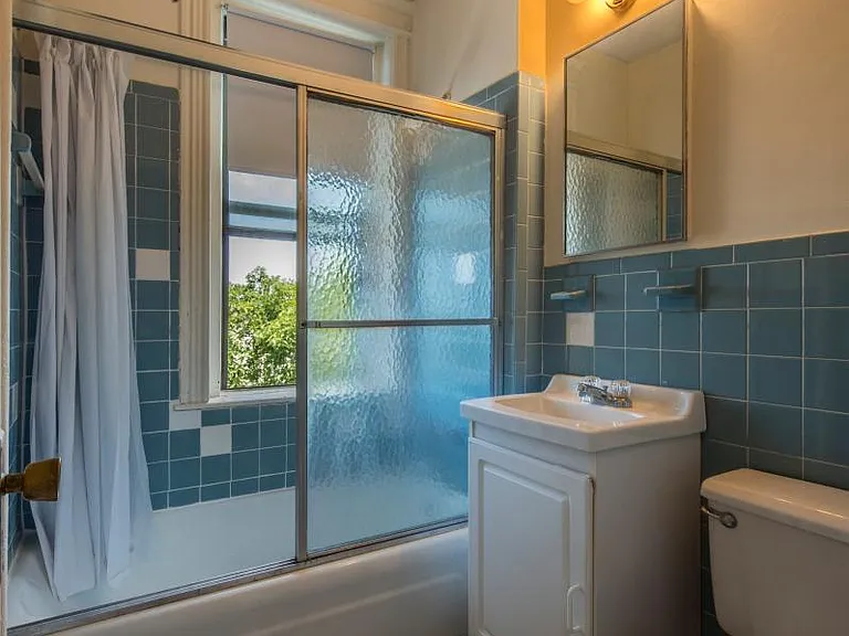 1153 Commonwealth Ave — Photo 3