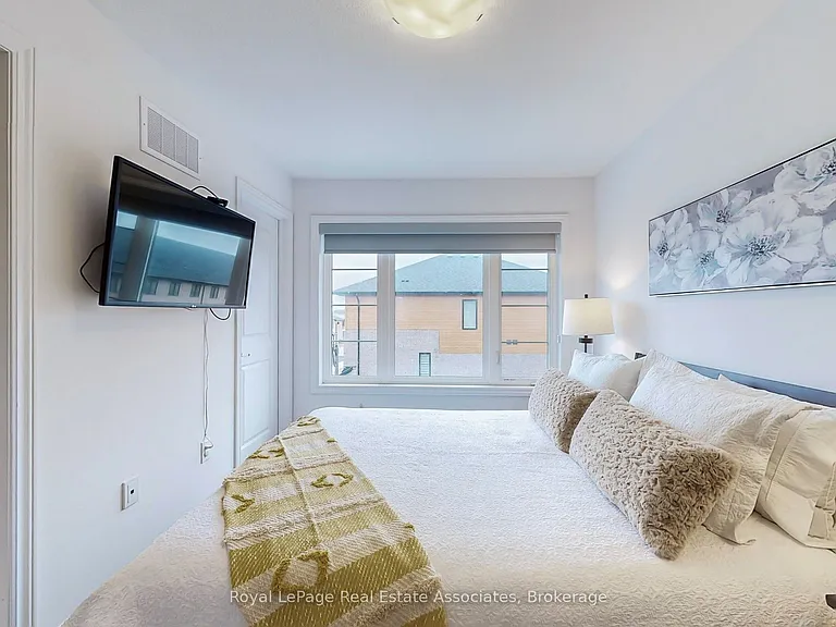 461 Blackburn Dr #40 — Photo 20