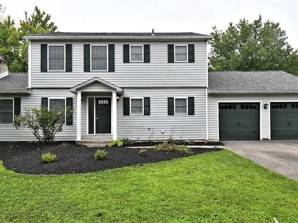 214 Crest Dr, Sellersville, PA 18960