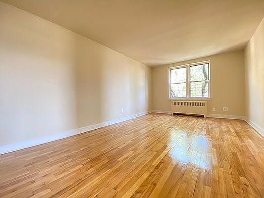 4th image of 143-06 Barclay Ave #4H