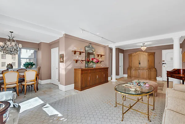 Sold by Corcoran | media 2