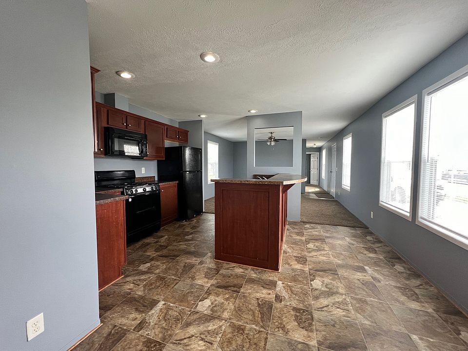 1st image of 4304 Manchester Ct #135