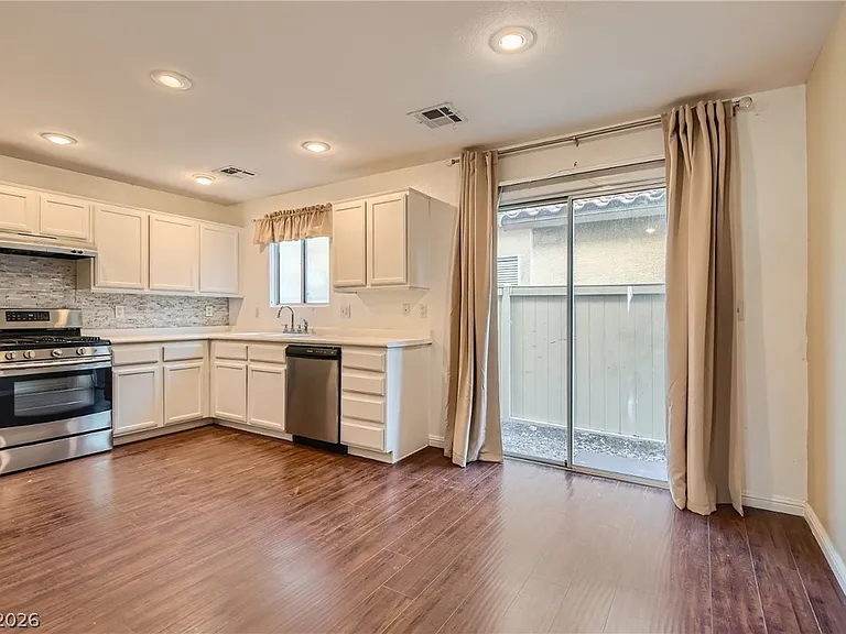 9379 Malaya Garnet Ct — Photo 13