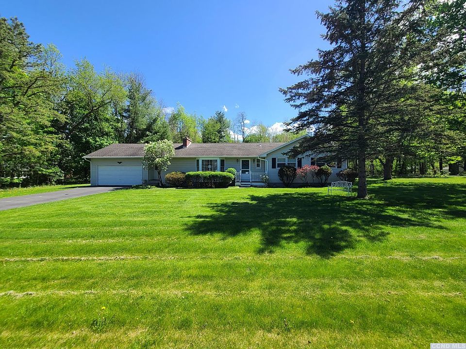 17 Woodwind Dr, Voorheesville, NY 12186 Zillow