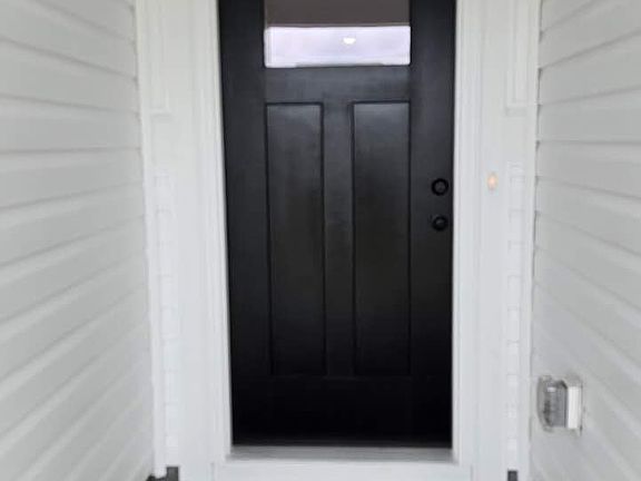 3rd image of 598 Cambria Dr