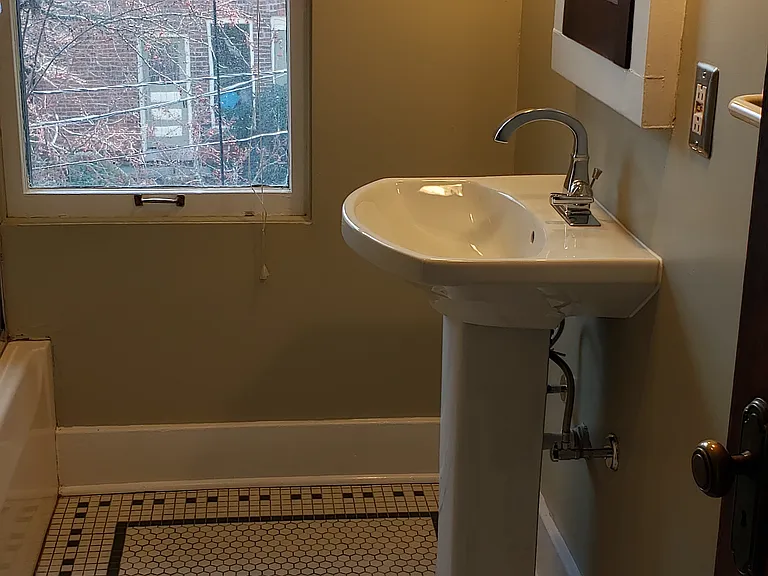 Upstairs Bath