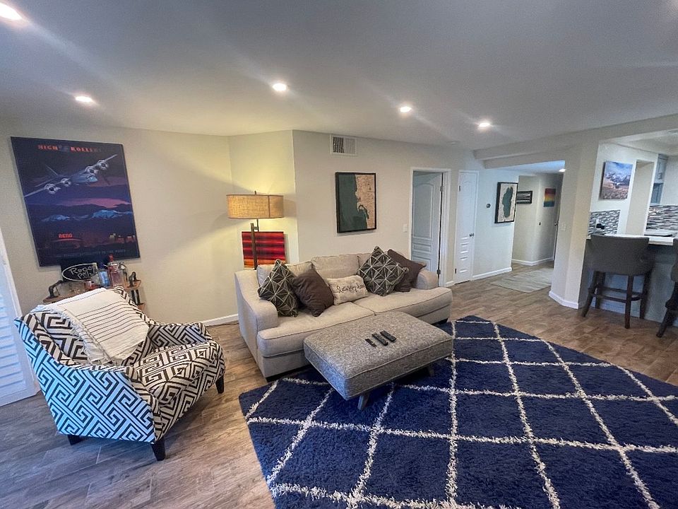 1st image of 3098 Rue Dorleans Unit 208