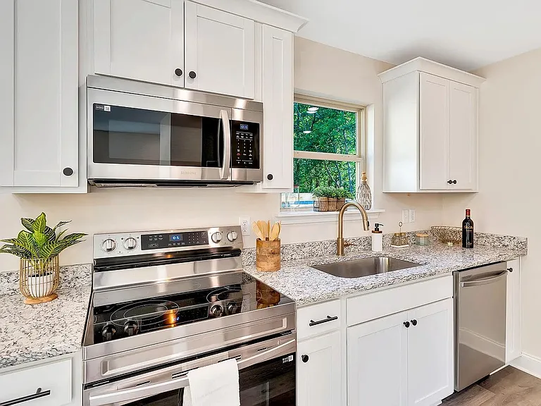 355 Kellys Ferry Pl — Photo 6