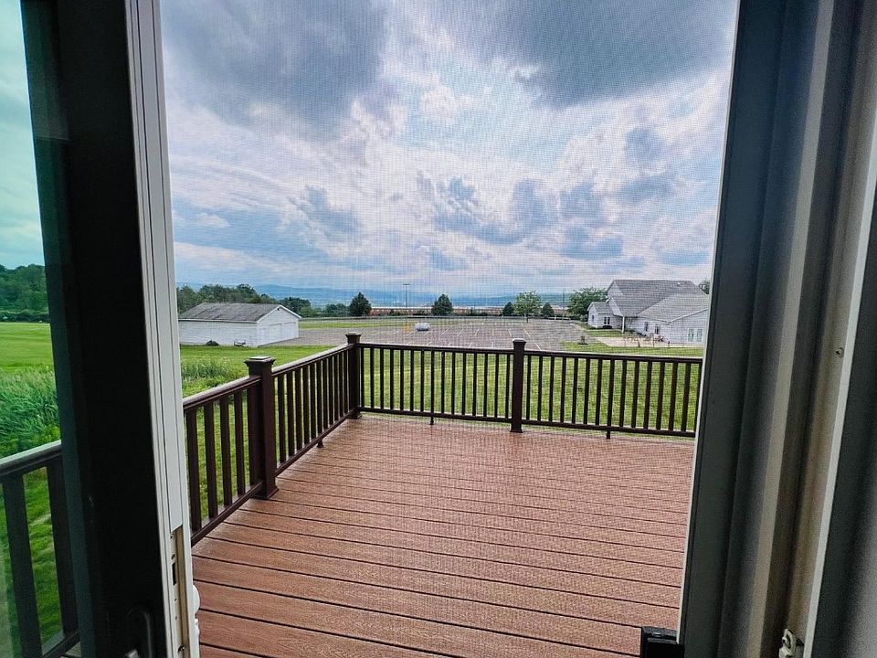 1st image of 28 Rose Ln