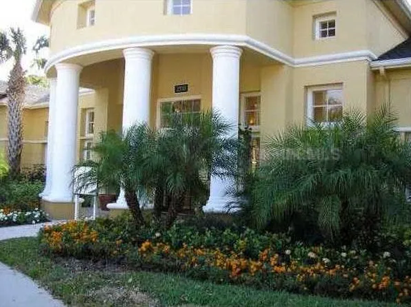 2564 Robert Trent Jones Dr, Orlando, FL