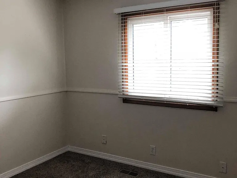 13517 Mercury St — Photo 11