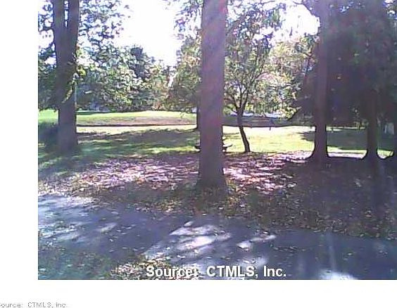 1st image of 15 Glastonbury Ave