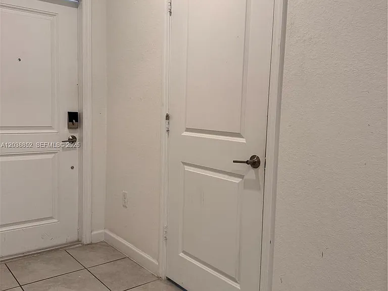 28615 SW 129th Ct — Photo 2