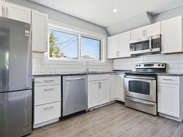 13223 85th St NW, Edmonton, AB T5E 2Z7