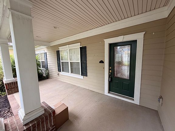 3rd image of 118 Fortenberry St