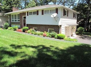 29 Darrell Dr, Randolph, MA 02368