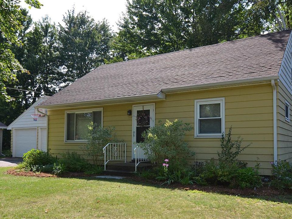 1st image of 227228 DOVE AVENUE