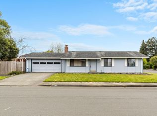 1511 Leon Ln, Arcata, CA 95521