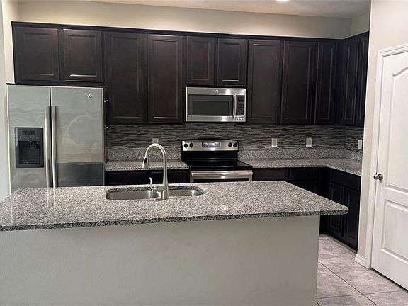 4th image of 1804 LEMON DROP COURT