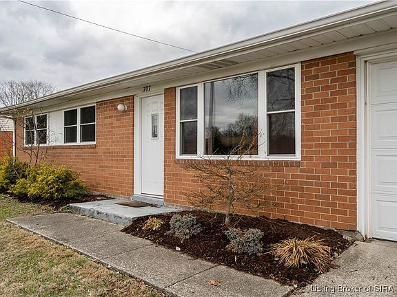 3rd image of 707 Spicewood Drive