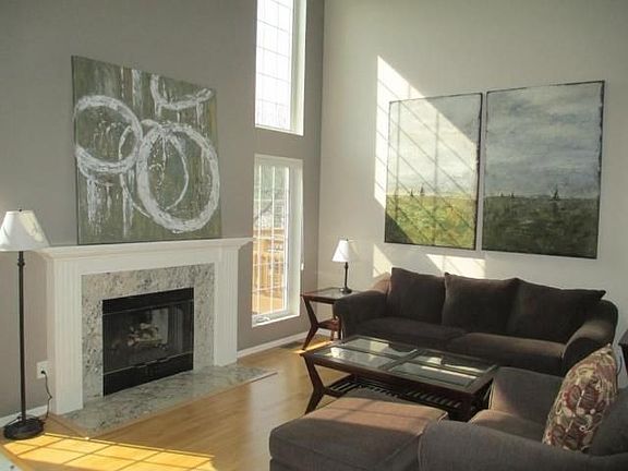 3rd image of 1851 Woodland Cir