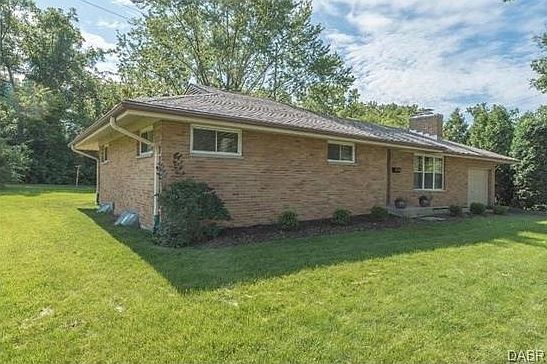 2nd image of 629 Kenbrook Dr