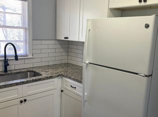 2355 Plantation Dr, East Pt, GA 30344