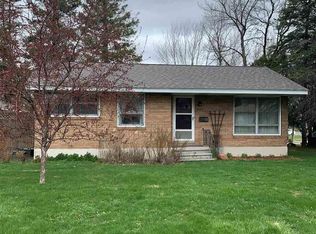 807 1st St, Proctor, MN 55810