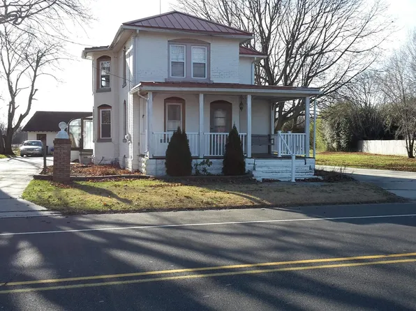 606 S Harding Hwy, Buena, NJ 08310