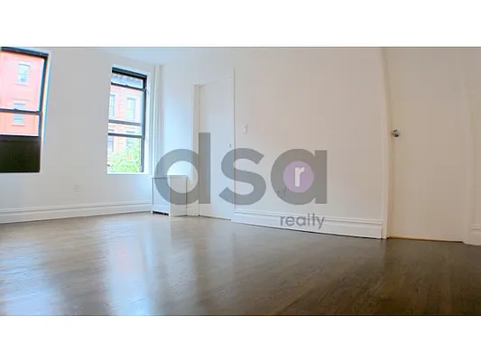 Rented by DSA Realty | media 19