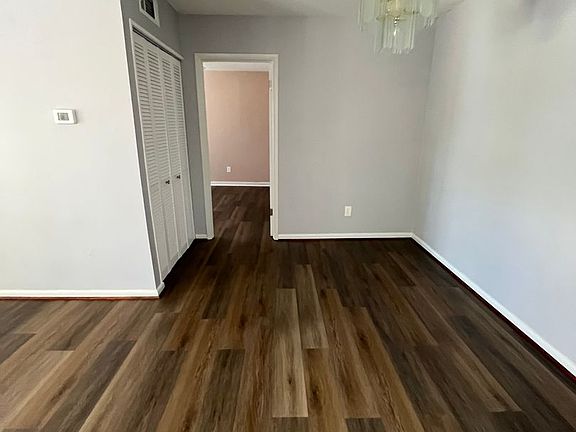 4th image of 2812 Georgetown Dr Unit 1514