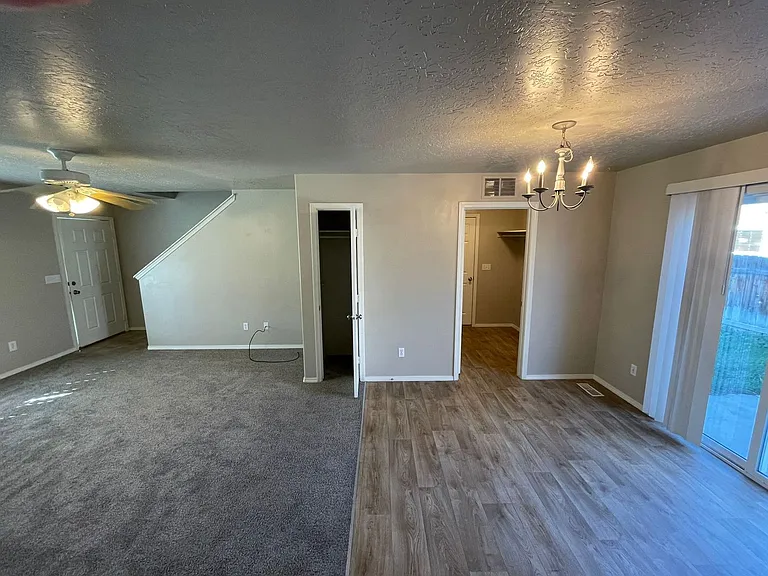 10806 W Heartwood St — Photo 7