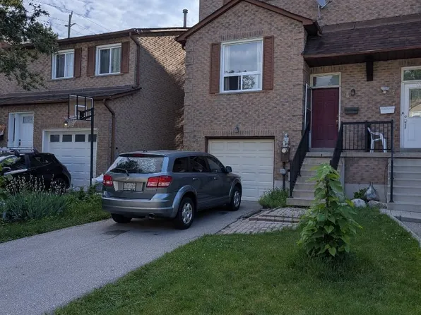 5 Cottonwood Ct, Markham, ON L3T 5W9