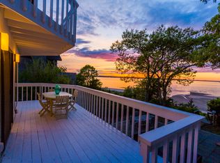 3 Harding Ter, Sag Harbor, NY 11963