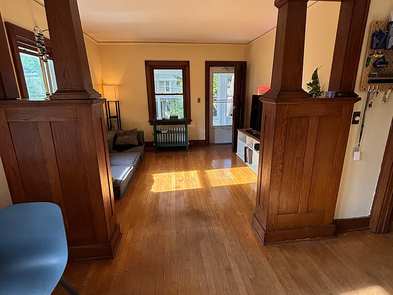 2711 Willard Ave — Photo 8