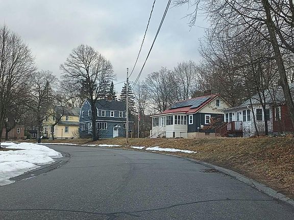 4th image of 5 Ridgeway Ave