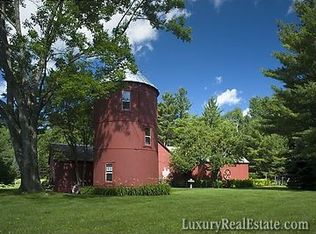 696 McNamara Rd, Dorset, VT 05251