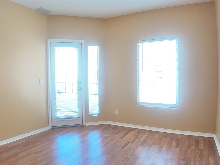 655 Columbia St #313 — Photo 15