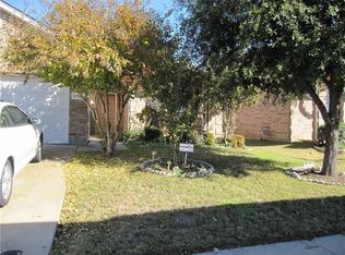 2713 Red Wolf Dr, Fort Worth, TX 76244