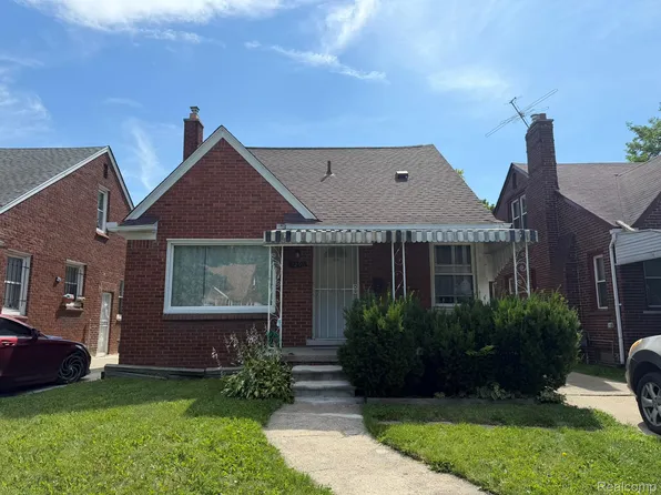 7296 Memorial St, Detroit, MI 48228