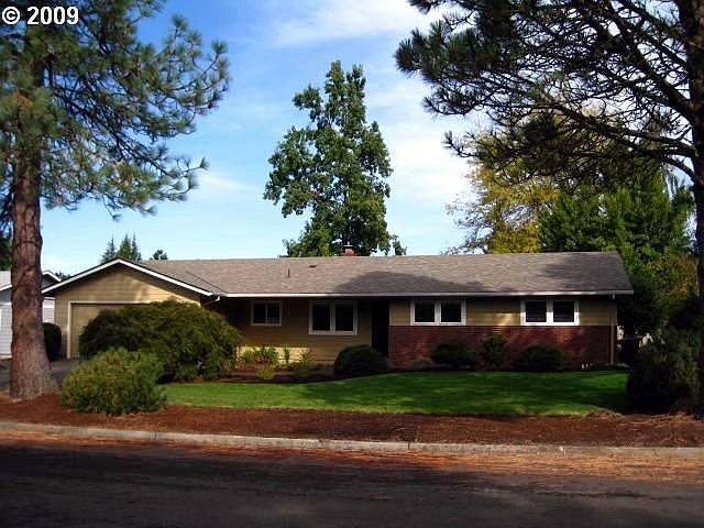 1st image of 843 NE Birchaire Ln Unit A