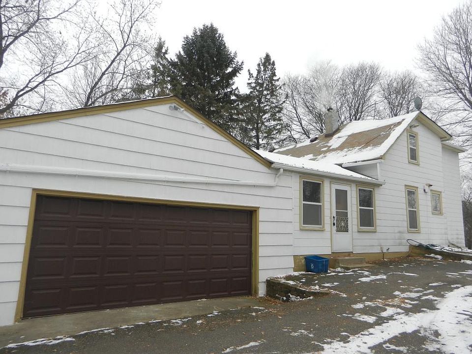 1st image of 2433 County Road B W
