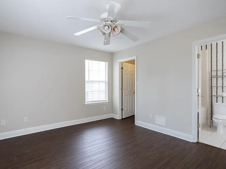 3569 Chatelaine Dr — Photo 17