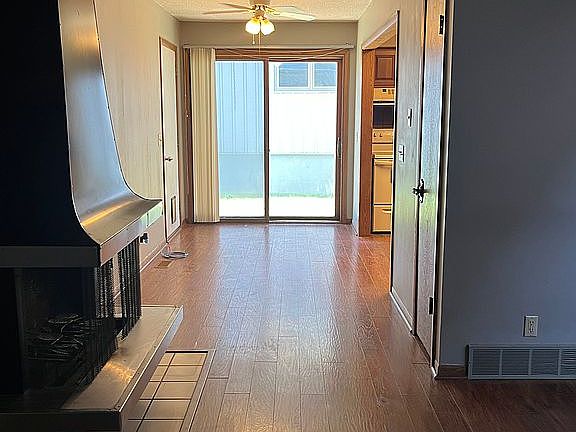 2nd image of 1817 Fairway Dr APT A