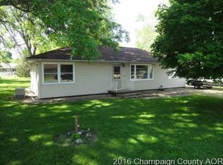 611 E 6th St, Gibson City, IL 60936