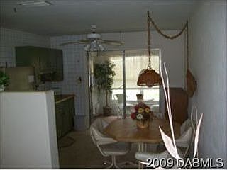 4th image of 36 River Dr