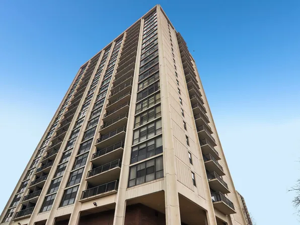 2901 S Michigan Ave APT 505, Chicago, IL 60616