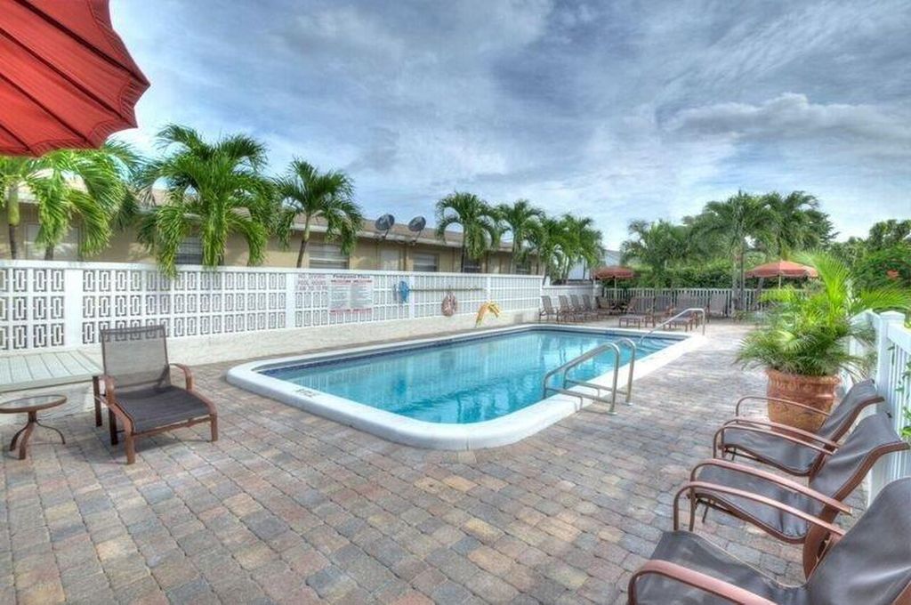 221 SE 9th Avenue #103, photo 9